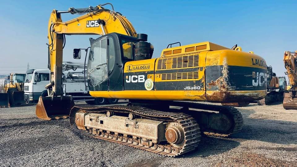 JCB 360